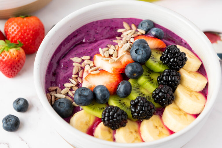 The Best Thick Smoothie Bowl Recipe