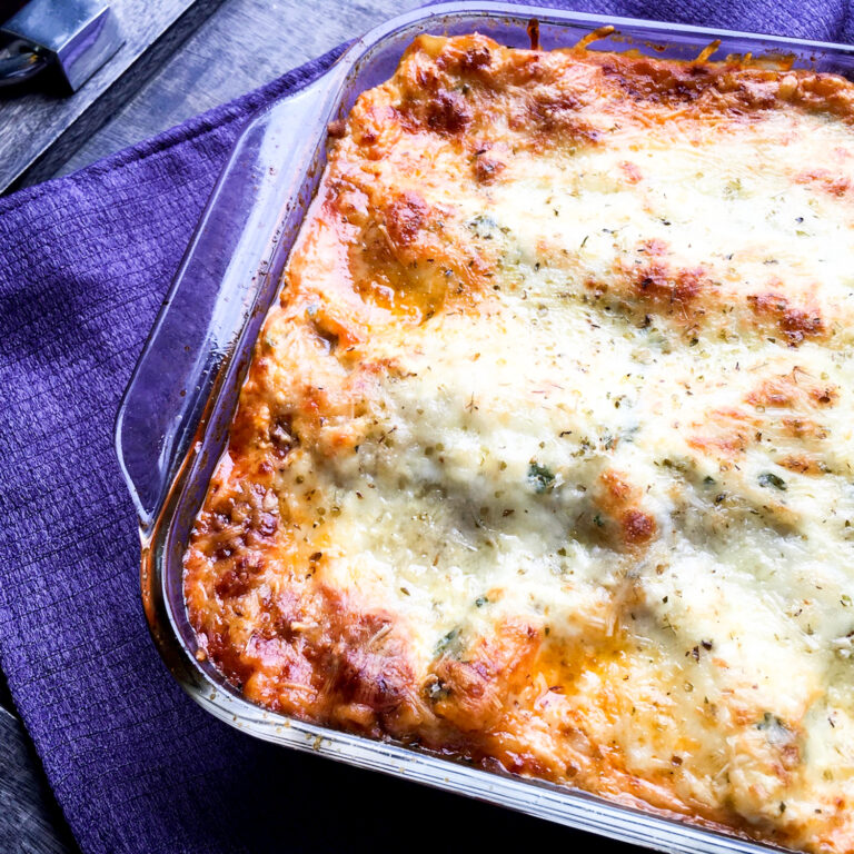 Easy Drool Worthy 5 Cheese Lasagna