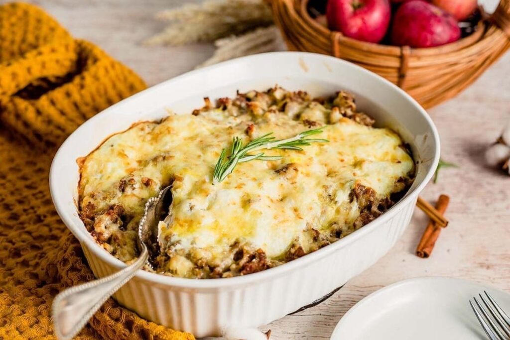 Apple, Gouda and Sausage Breakfast Casserole
