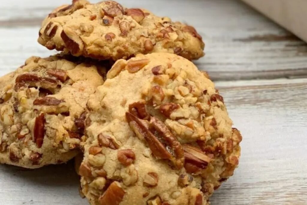 3 pieces of Butter Pecan Cookies