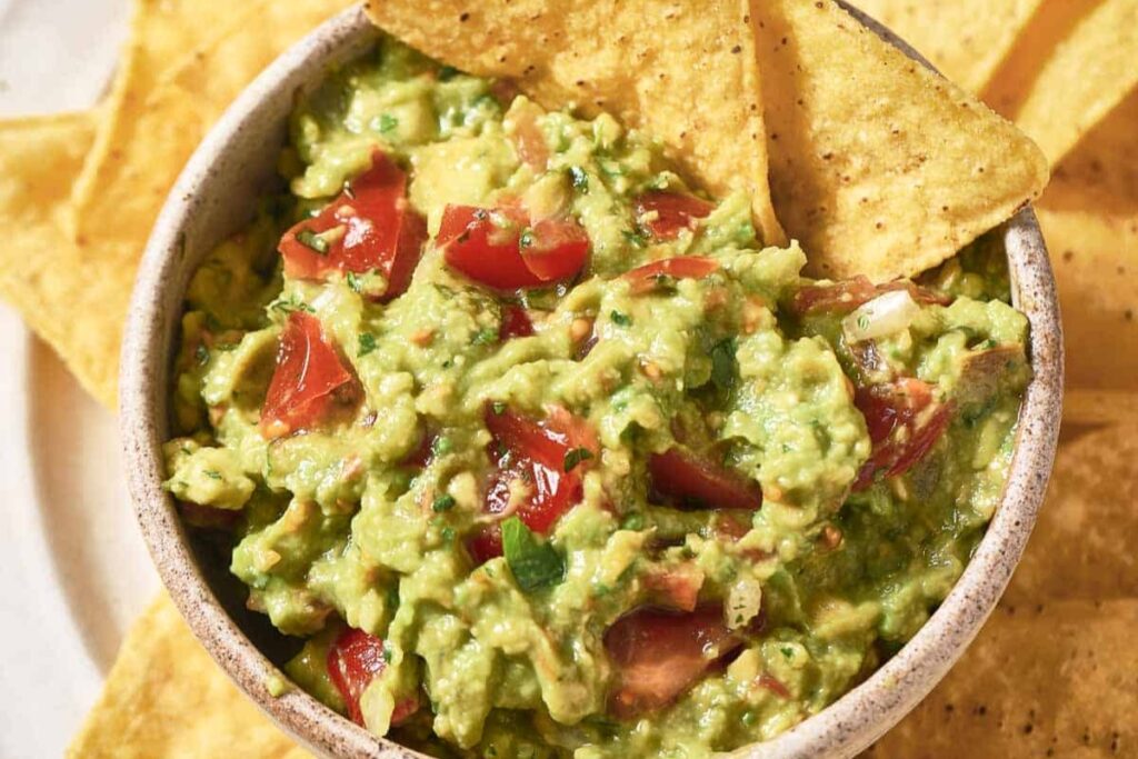 Easy 4-Ingredient Guacamole with nacho chips