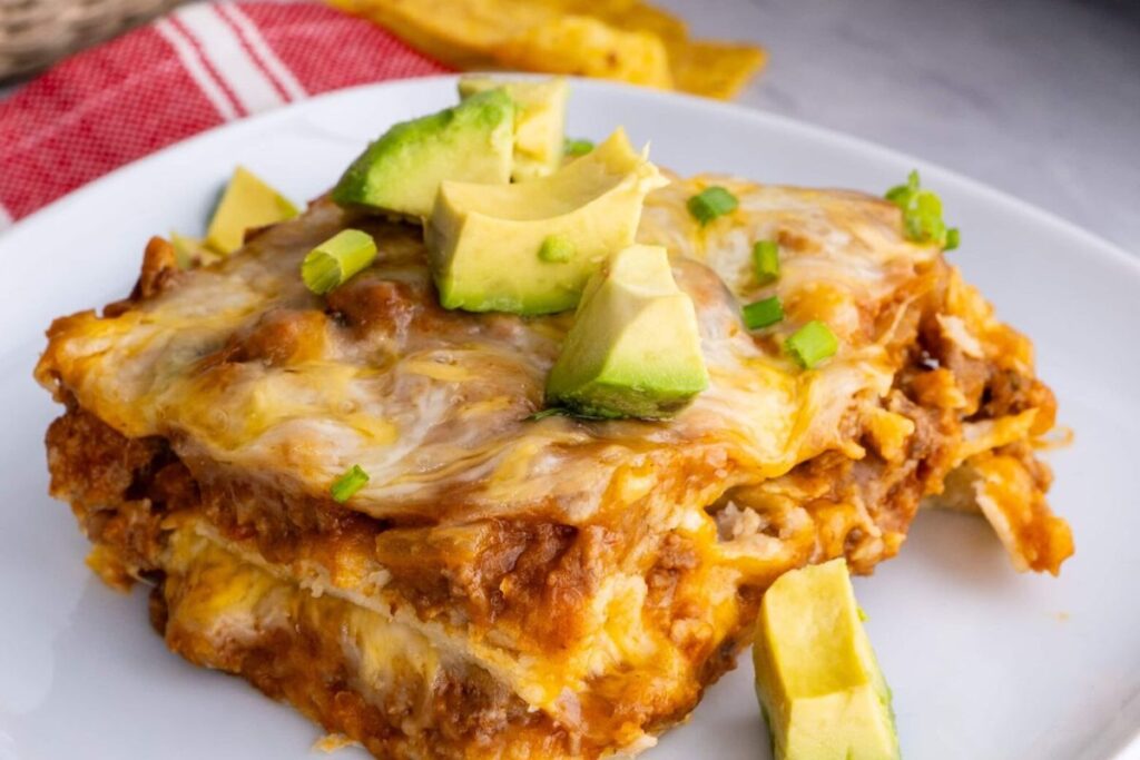 Mouthwatering Easy Enchilada Casserole