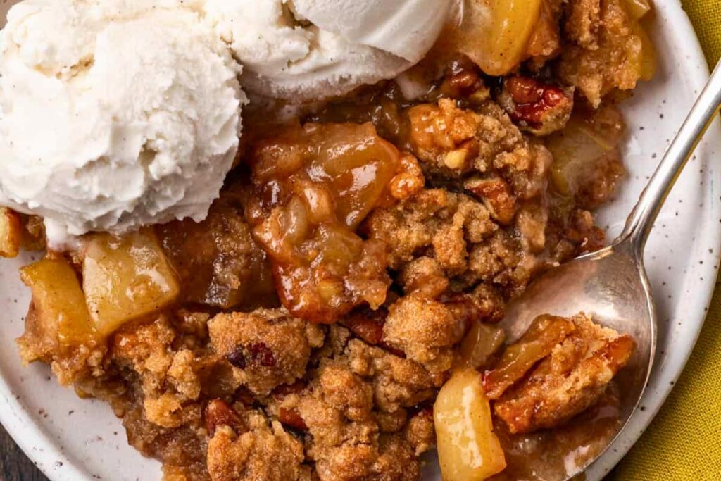 Delectable Gluten Free Apple Crumble
