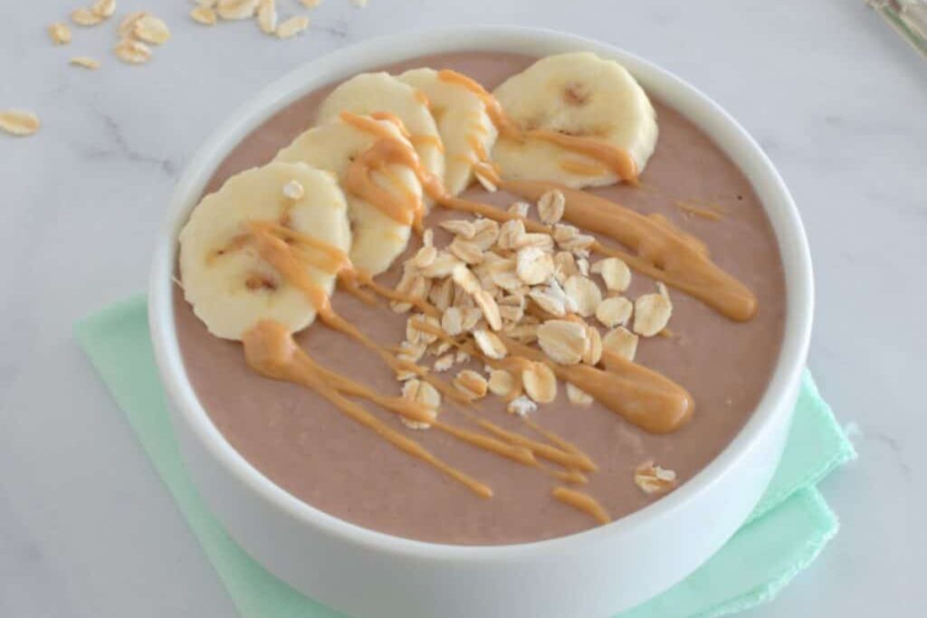 Snickers Smoothie Bowl