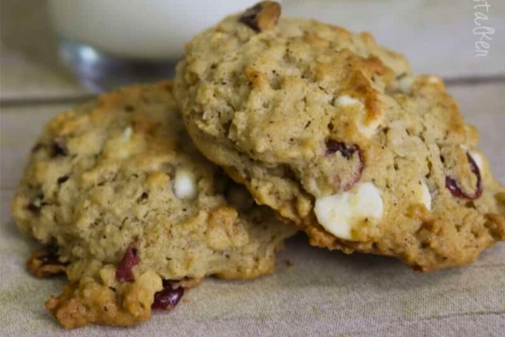 2 pieces White Chocolate & Cranberry Oatmeal Cookies