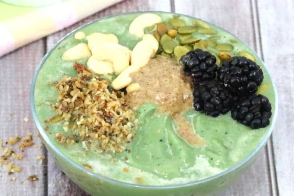 Whole30 Avocado Smoothie Bowl