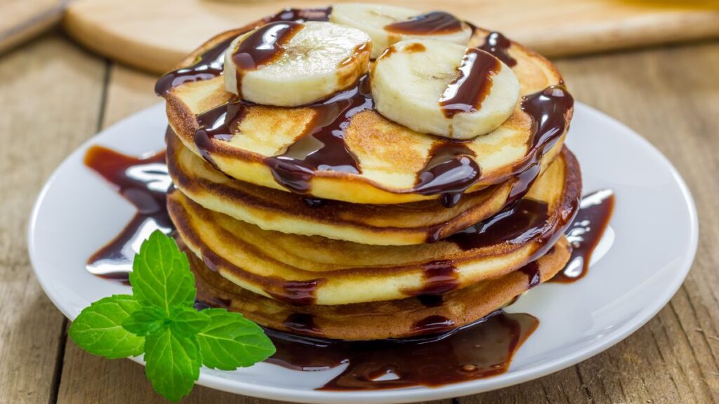 banana chocolate pancakes