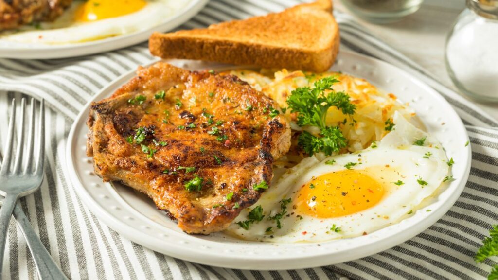 pork chop with eggs