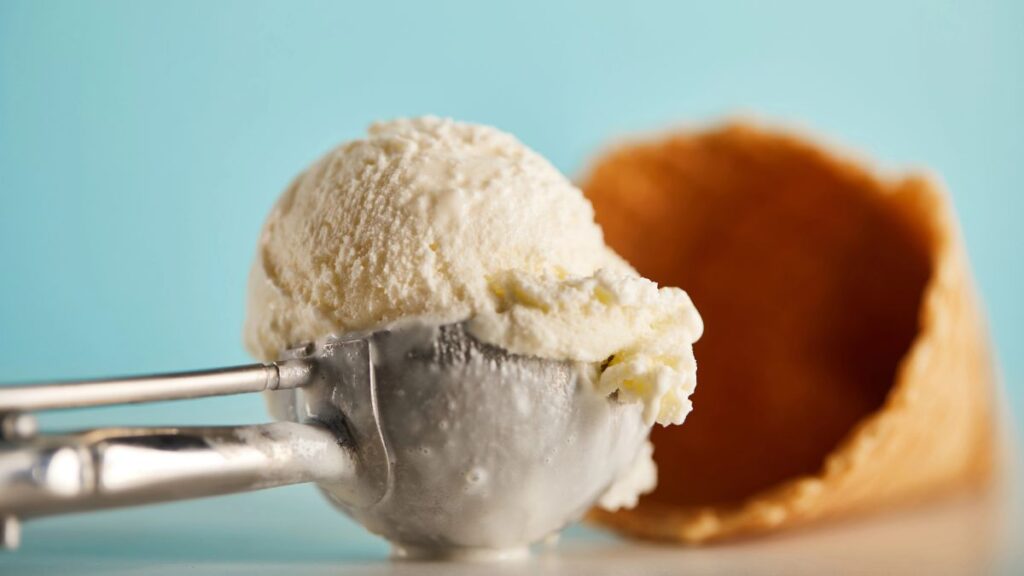 vanilla scoop of ice cream