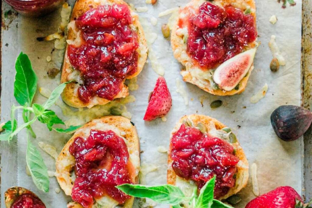 15-minute Crostini with Cheese and Strawberry-Fig Preserves