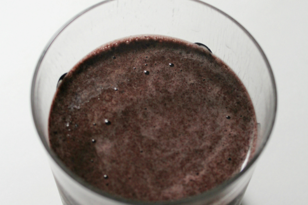 Anti-Inflammatory Cherry Smoothie 