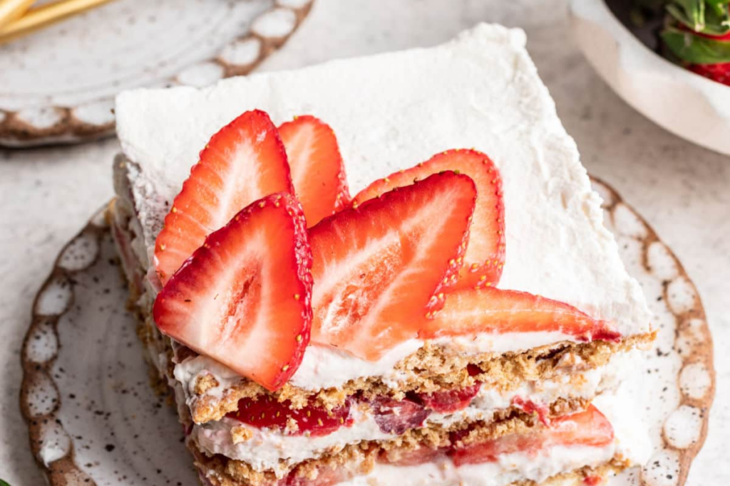 Best Strawberry Icebox Cake 