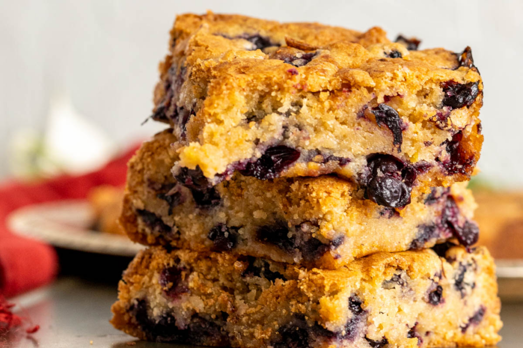 Blueberry Blondies 