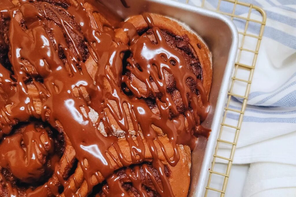 Chocolate Cinnamon Rolls 