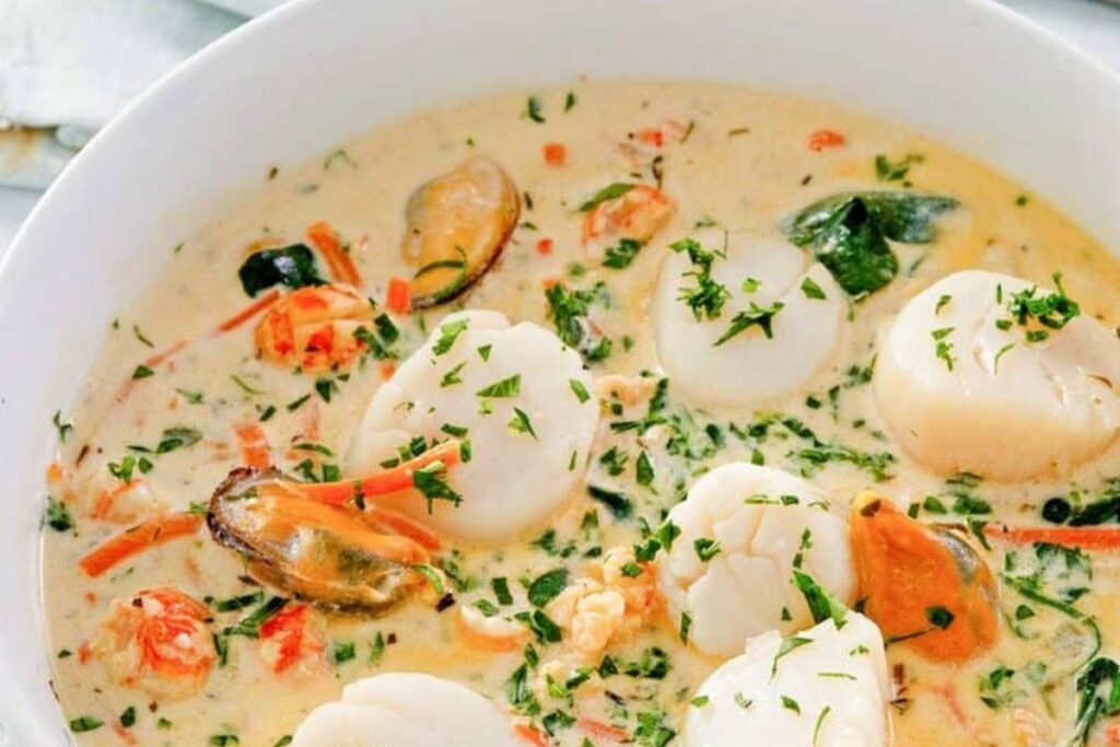 Creamy Seafood Bisque