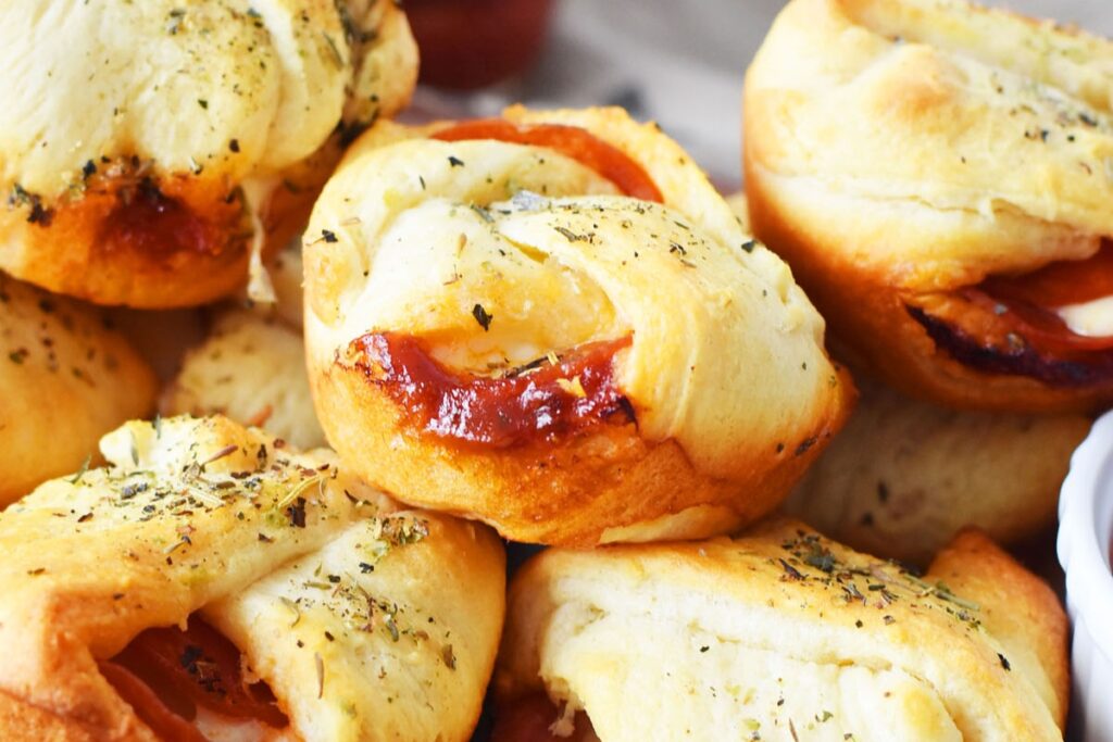 Crescent Roll Pizza Bites 