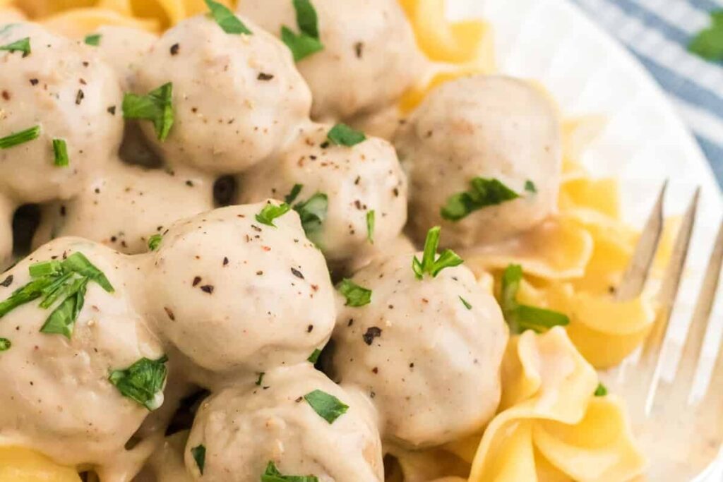 Crockpot Swedish Meatballs 