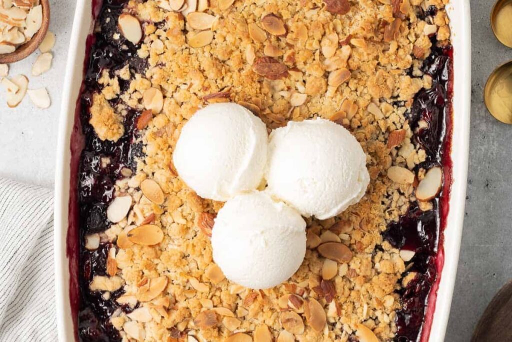 Easy Cherry Crisp