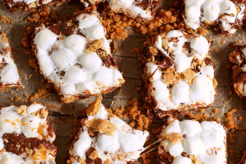 Gooey S'Mores Bars 