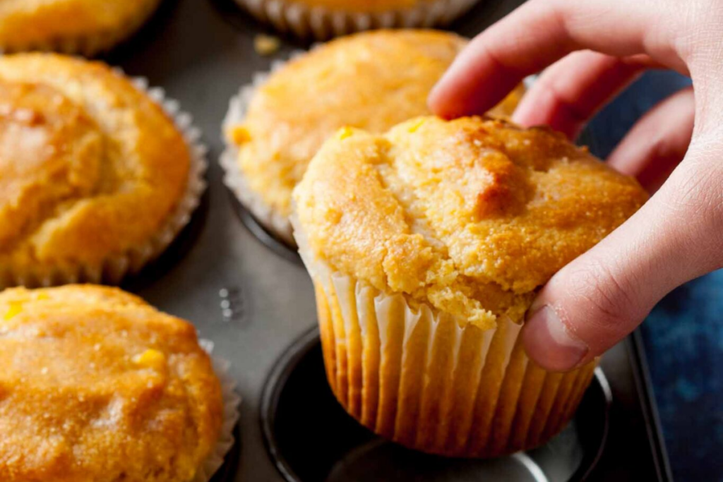 Honey Cornbread Muffins 