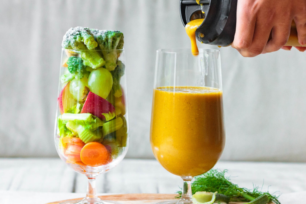 Intense Cinnamon Energizing Vegetable Smoothie