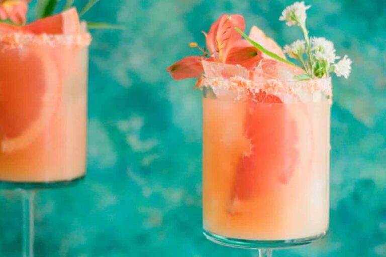 Spice Up Your Date Night with These 15 Exquisite Cocktail Recipes