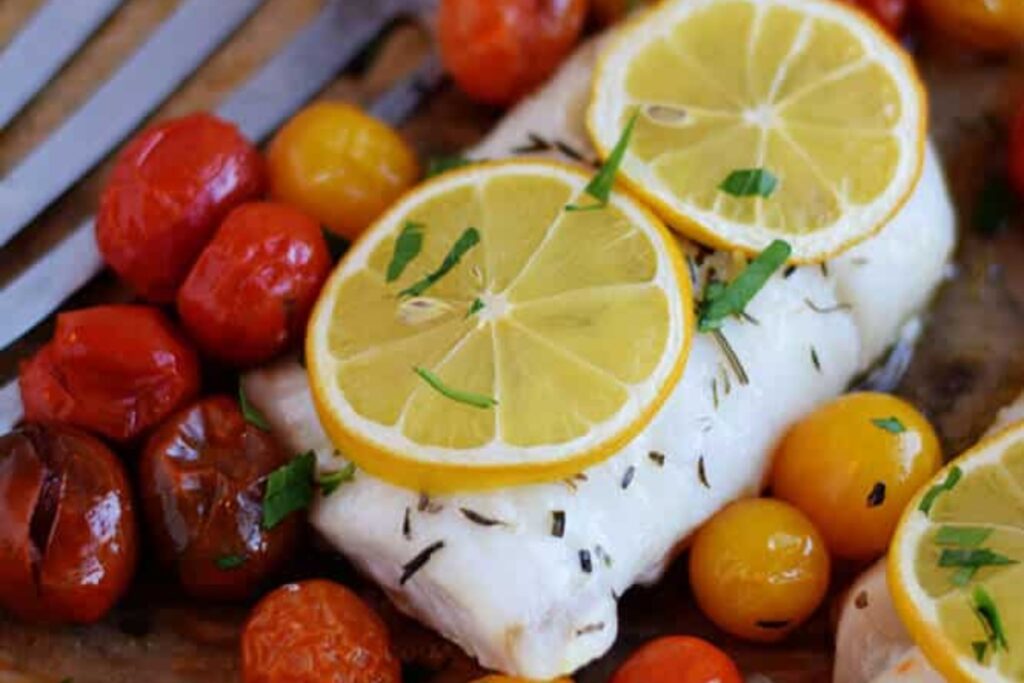 Skinny Roasted Cod With Tomatoes