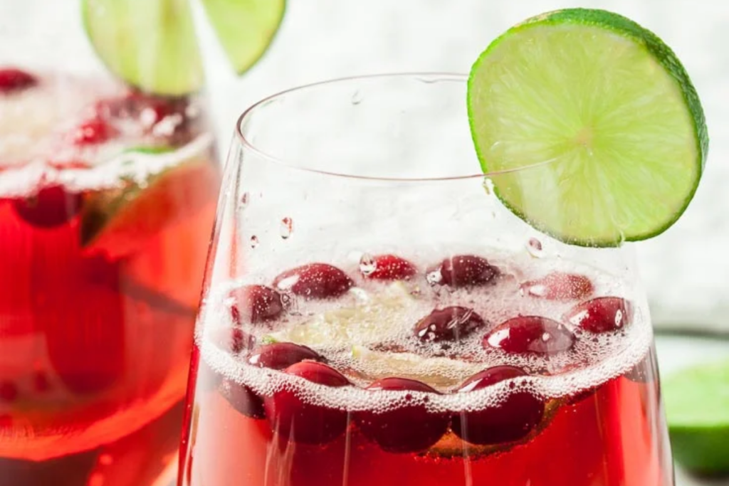 Sparkling Cranberry Prosecco Cocktail