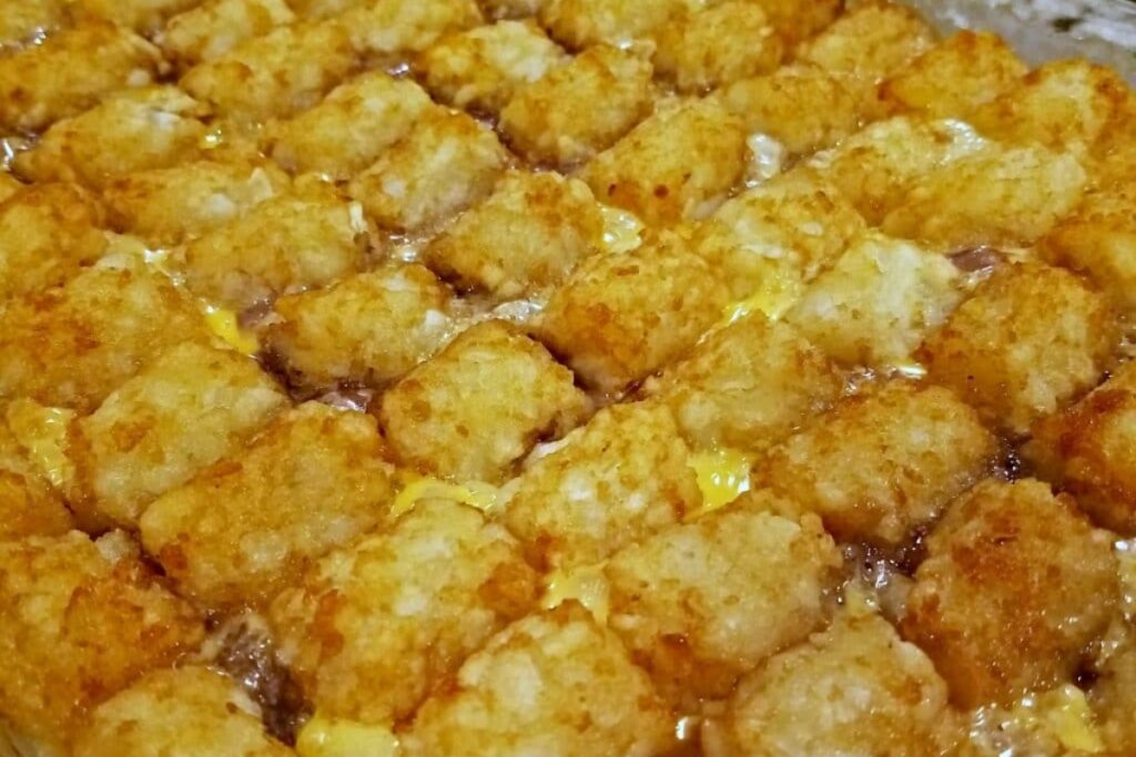 Super Easy Tater Tot Casserole (Hotdish Recipe) 