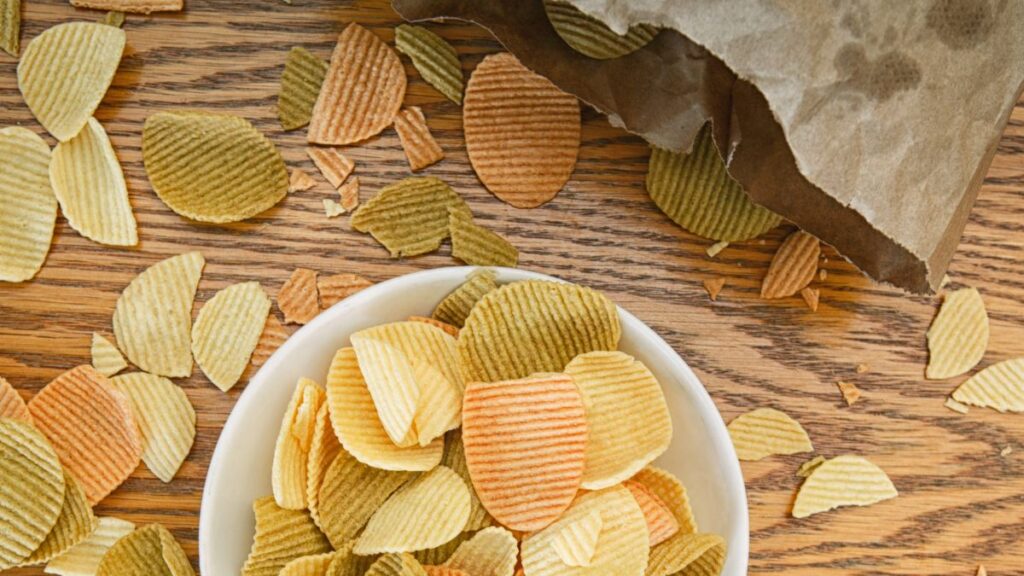 chips in bag and bowl