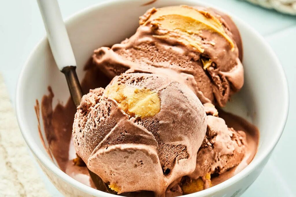 chocolate peanut butter ice cream 