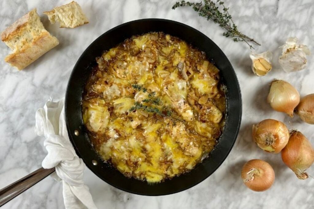 french onion chicken skillet 