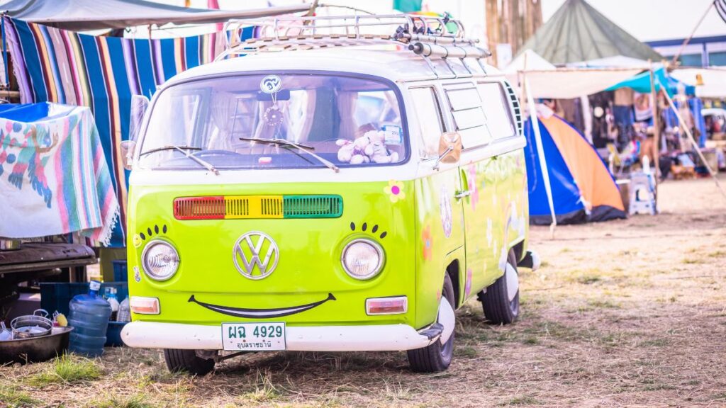 hippie VW bus