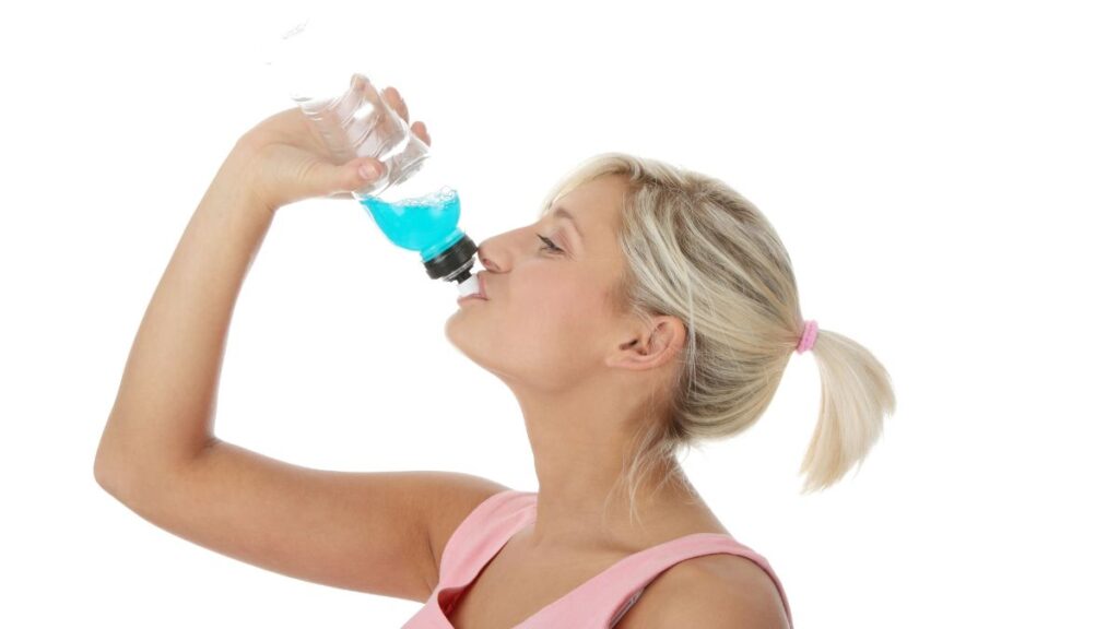 woman drinking sport drink