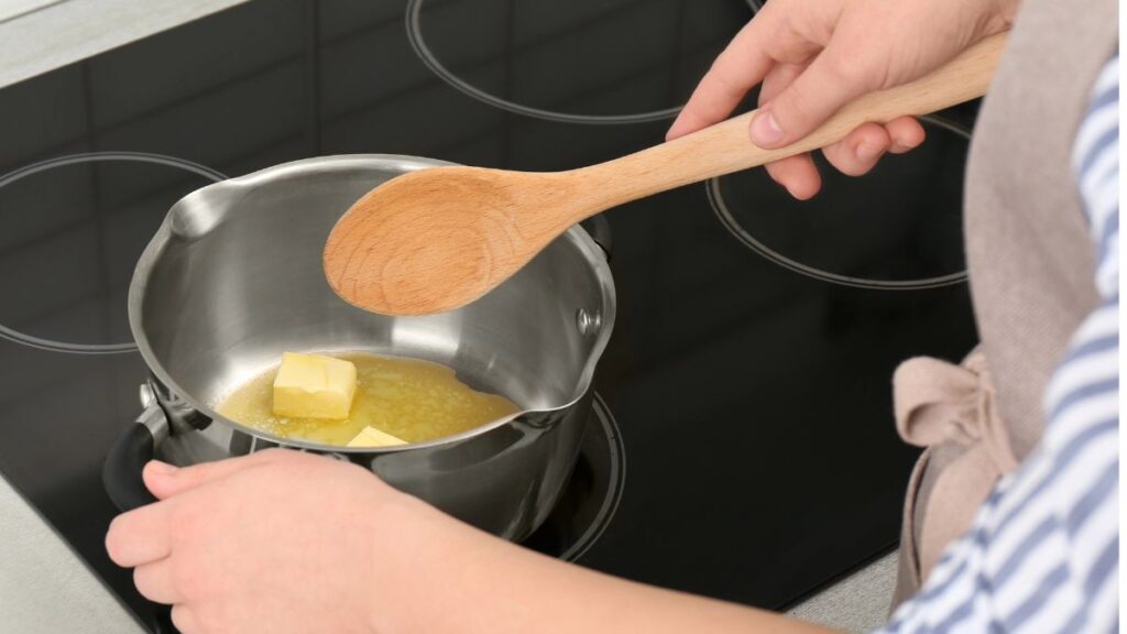 wooden spoon with pot