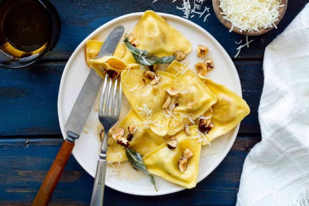 Butternut Squash Ravioli With Sage Browned Butter Sauce