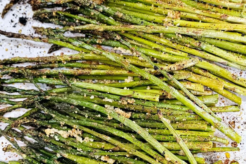 Garlic Roasted Asparagus