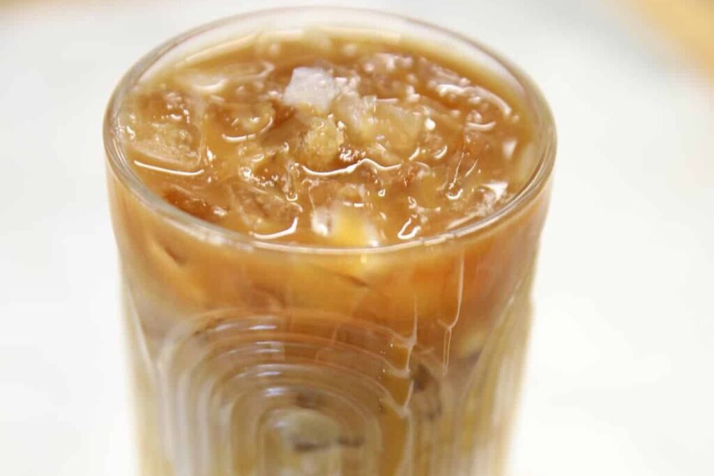 Iced Caramel Macchiato (With Cold Brew)