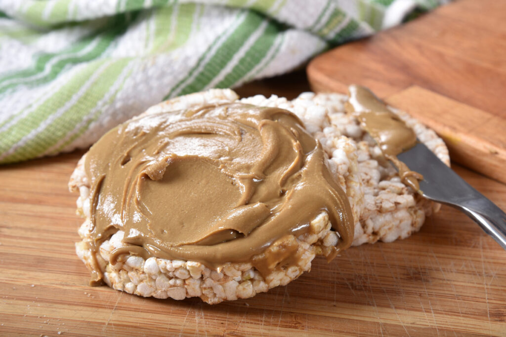 Rice Cake with Peanut Butter