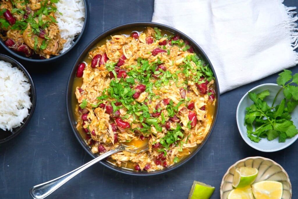 Slow Cooker Mexican Shredded Chicken (With Salsa Verde) 