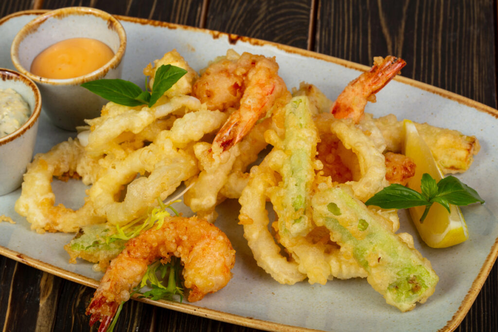 Prawn tempura with vegetables and sauce