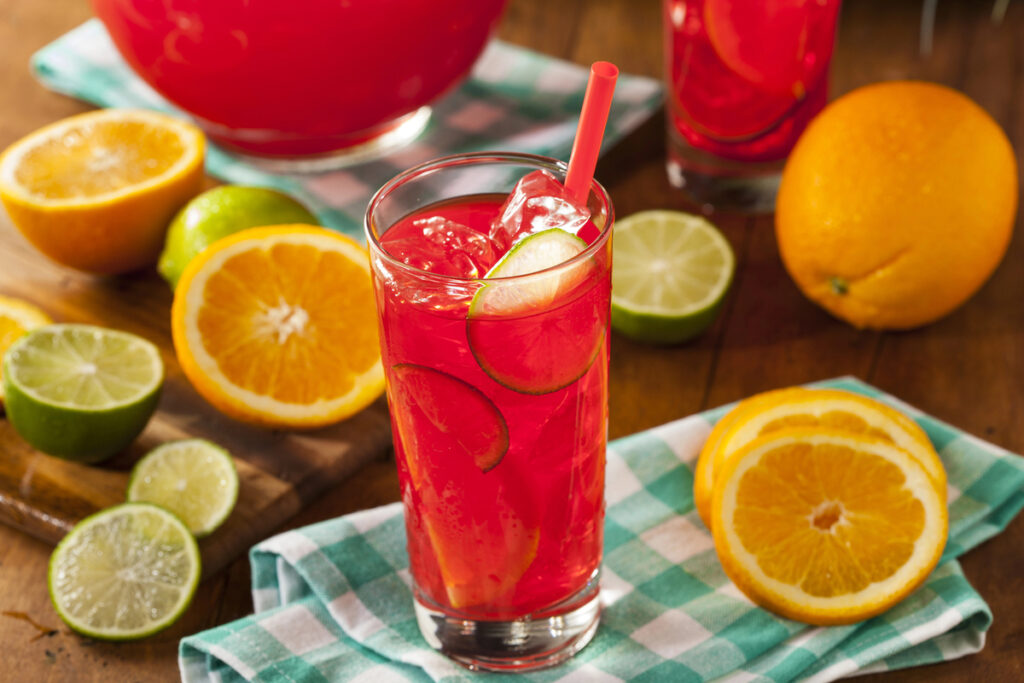 Refreshing Cold Fruit Punch 