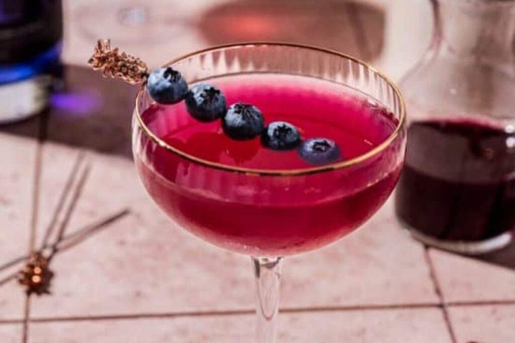 Blueberry Pie Gimlet