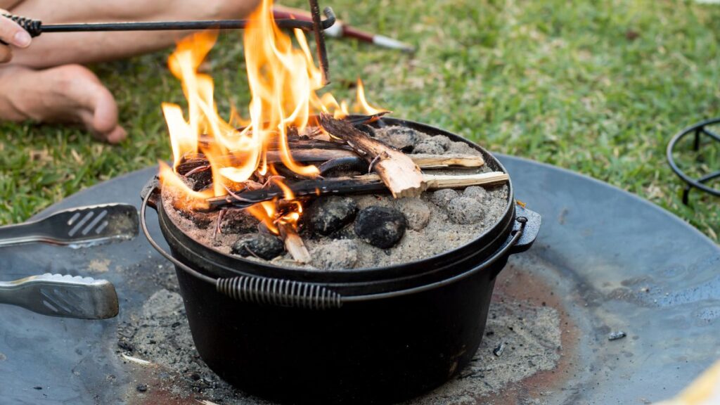 Camping Dutch Oven