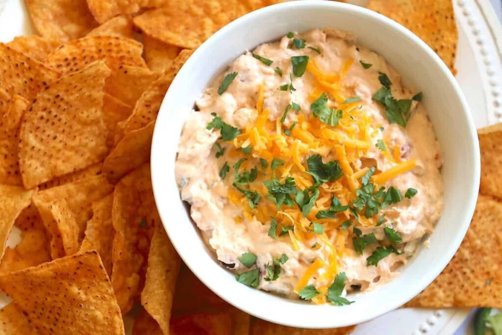 Crockpot Jalapeno Popper Dip (With Cream Cheese)