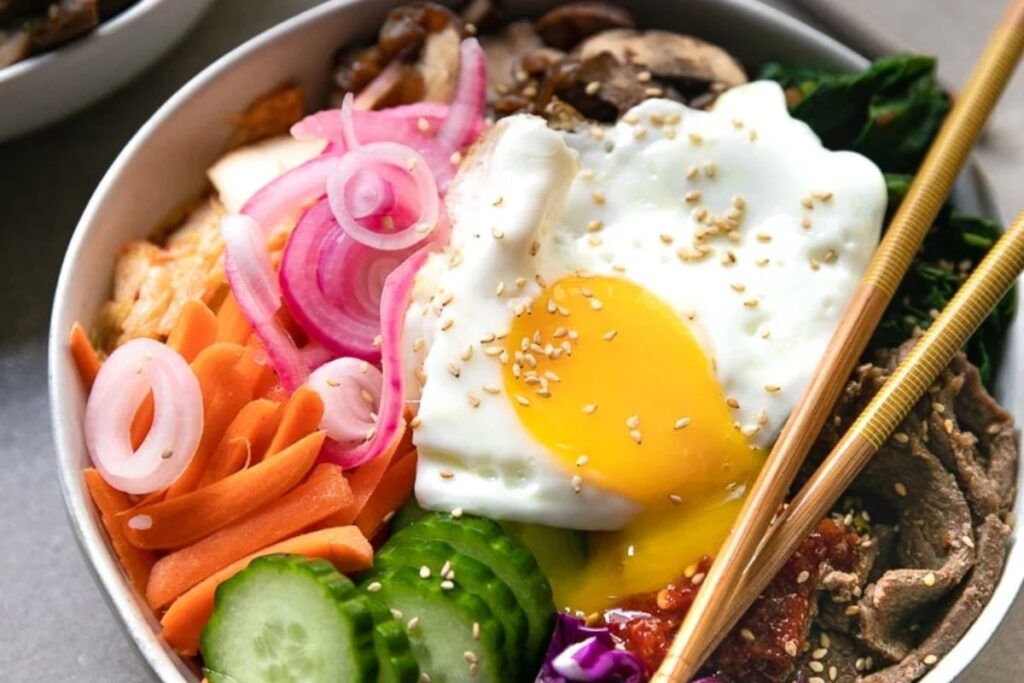 Easy Korean Beef Bibimbap Recipe (Mixed Rice)