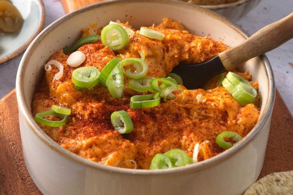 Easy Slow Cooker Buffalo Chicken Dip