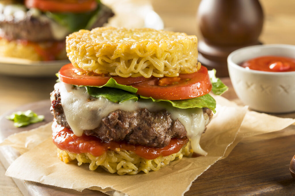 Homemade Ramen Cheese Burger with Lettuce and Tomato