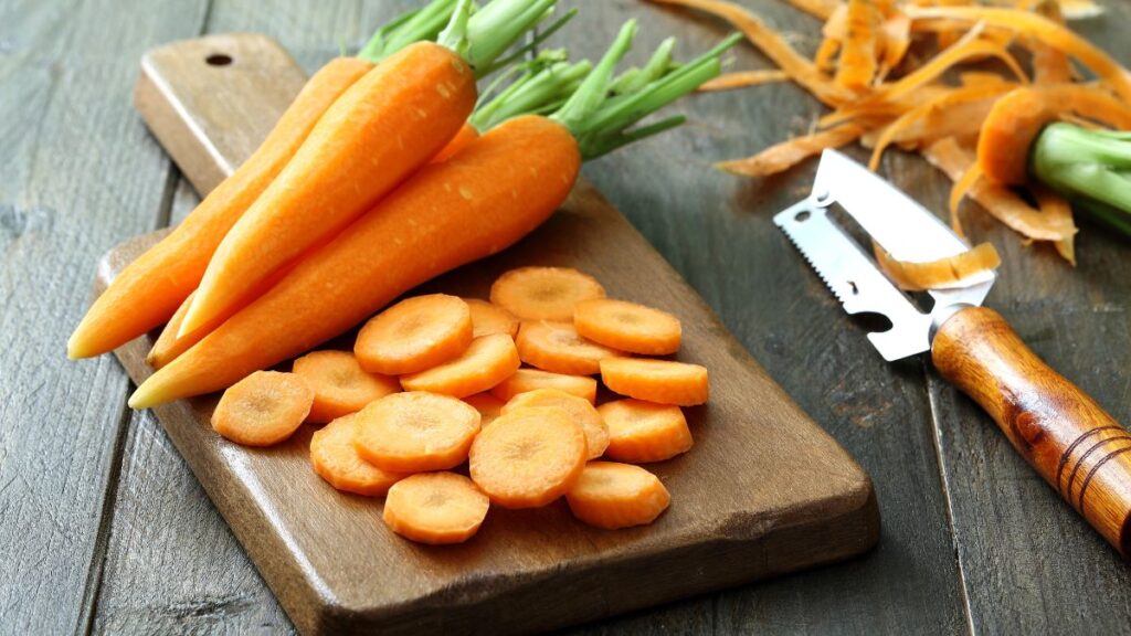 sliced carrots