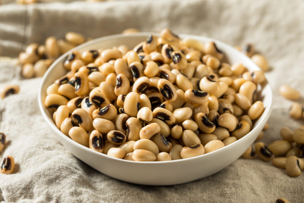 Raw Organic Black Eyed Peas in a Bowl